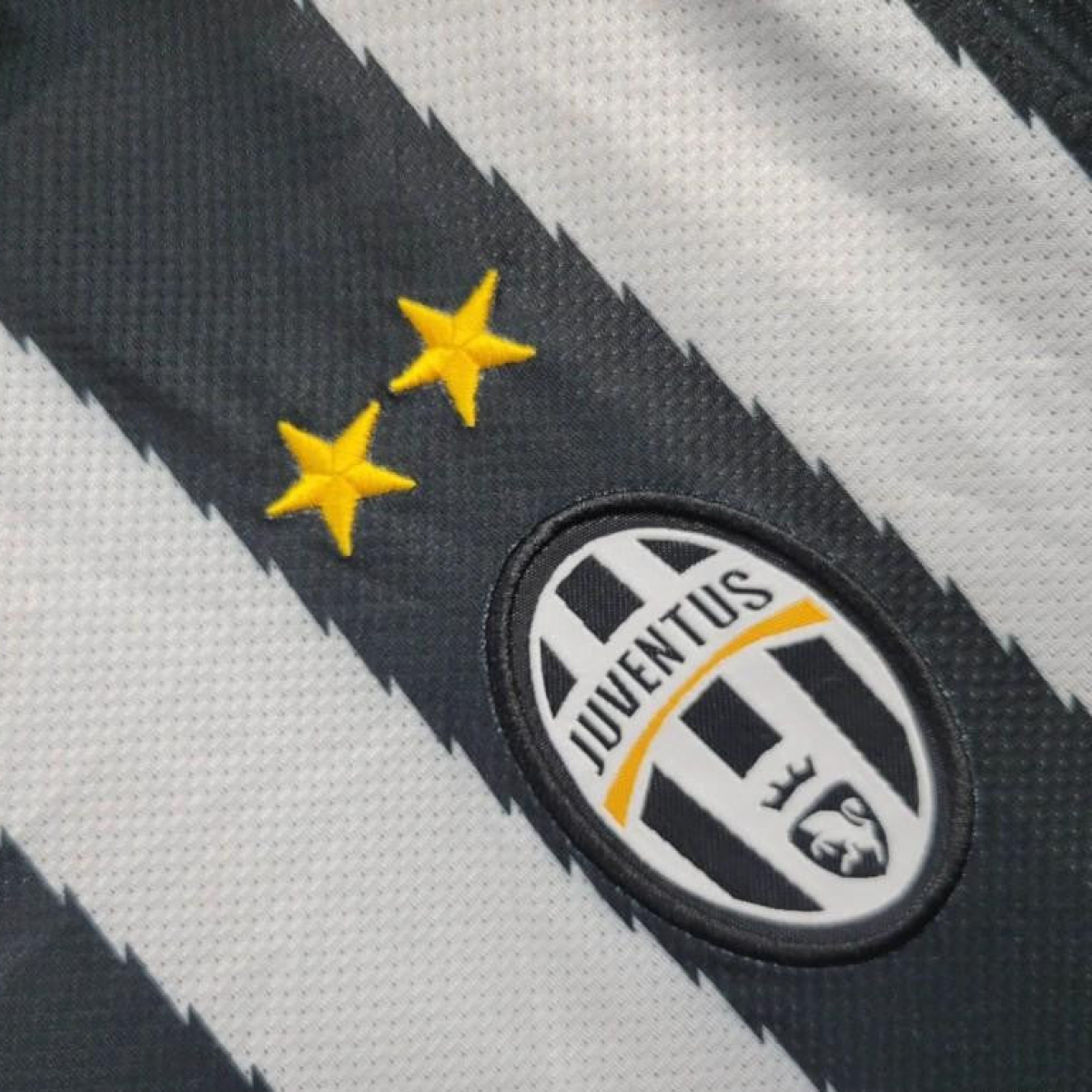 2010/11 Retro Juventus Home Jersey