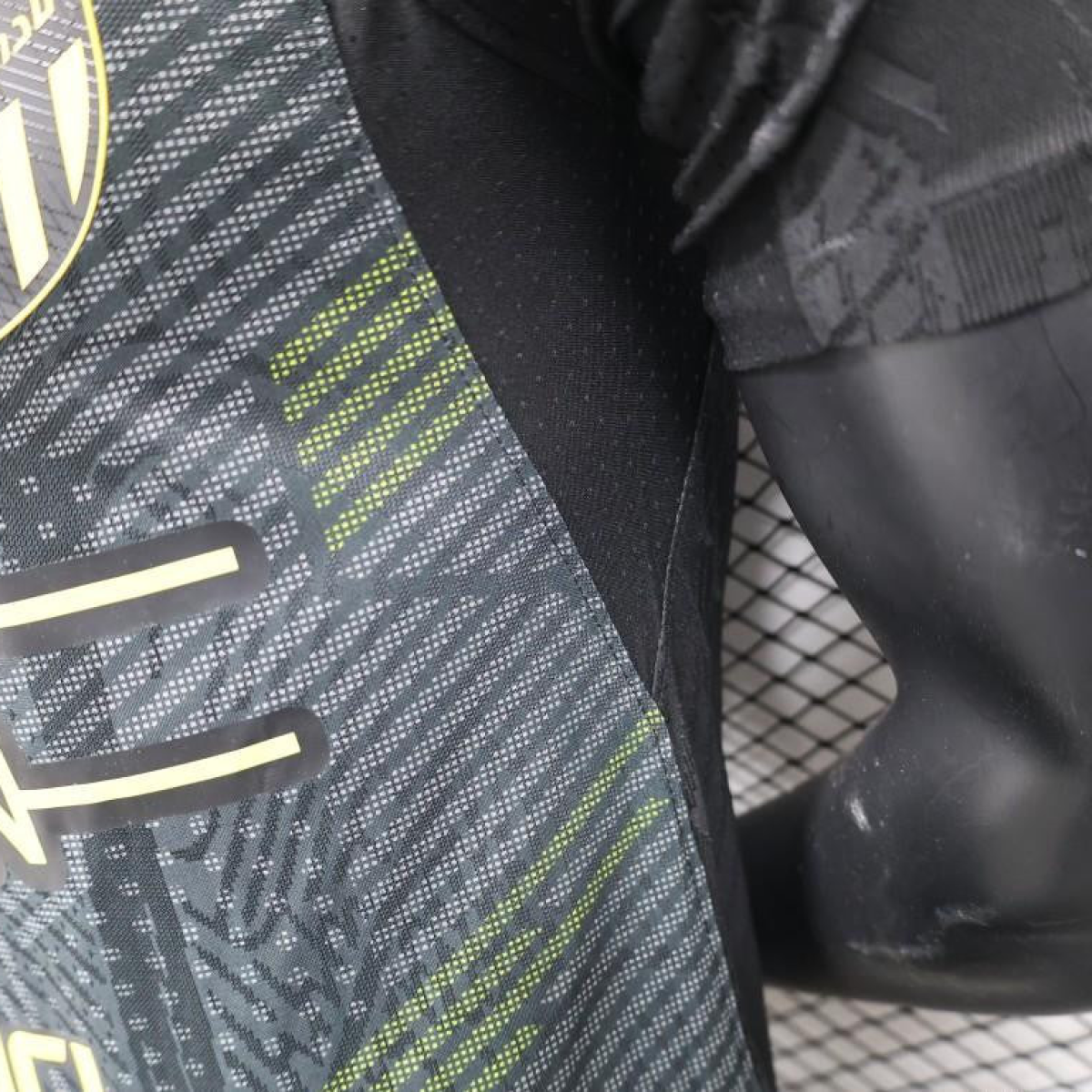 Player Version 25/26 Al-Ittihad Third Black Jersey