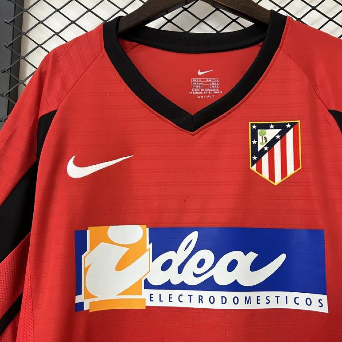 Retro 01/02 Atletico Madrid Away Jersey