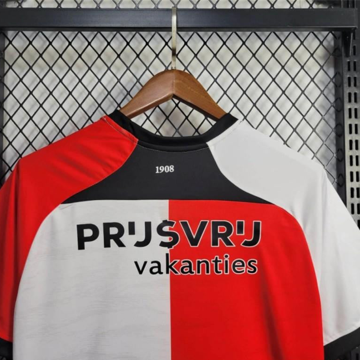 24/25 Feyenoord Rotterdam
Home Jersey