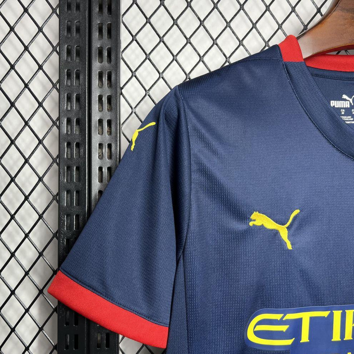 2024/25 Girona Away Jersey