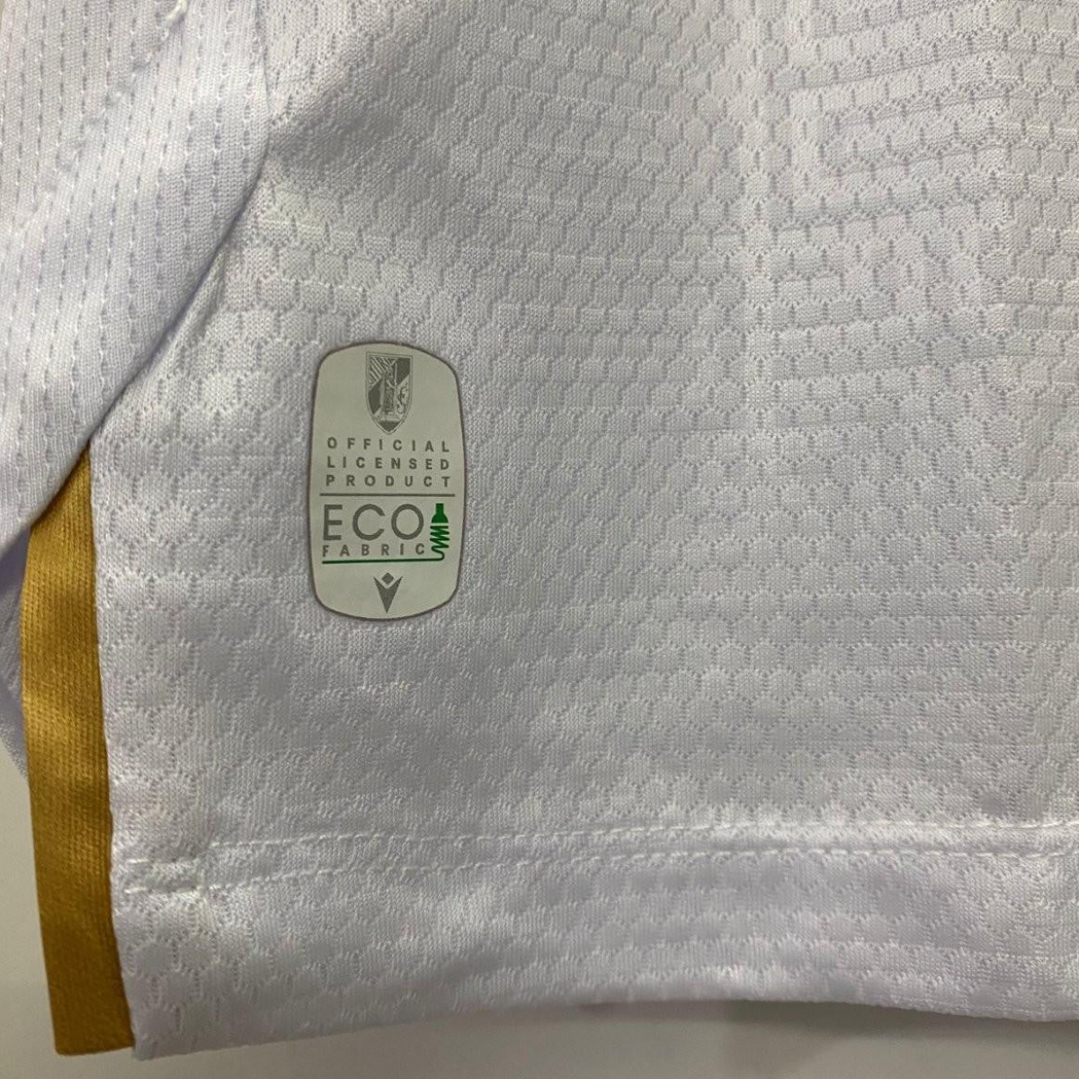 24/25 Vitoria Guimaraes Home Jersey