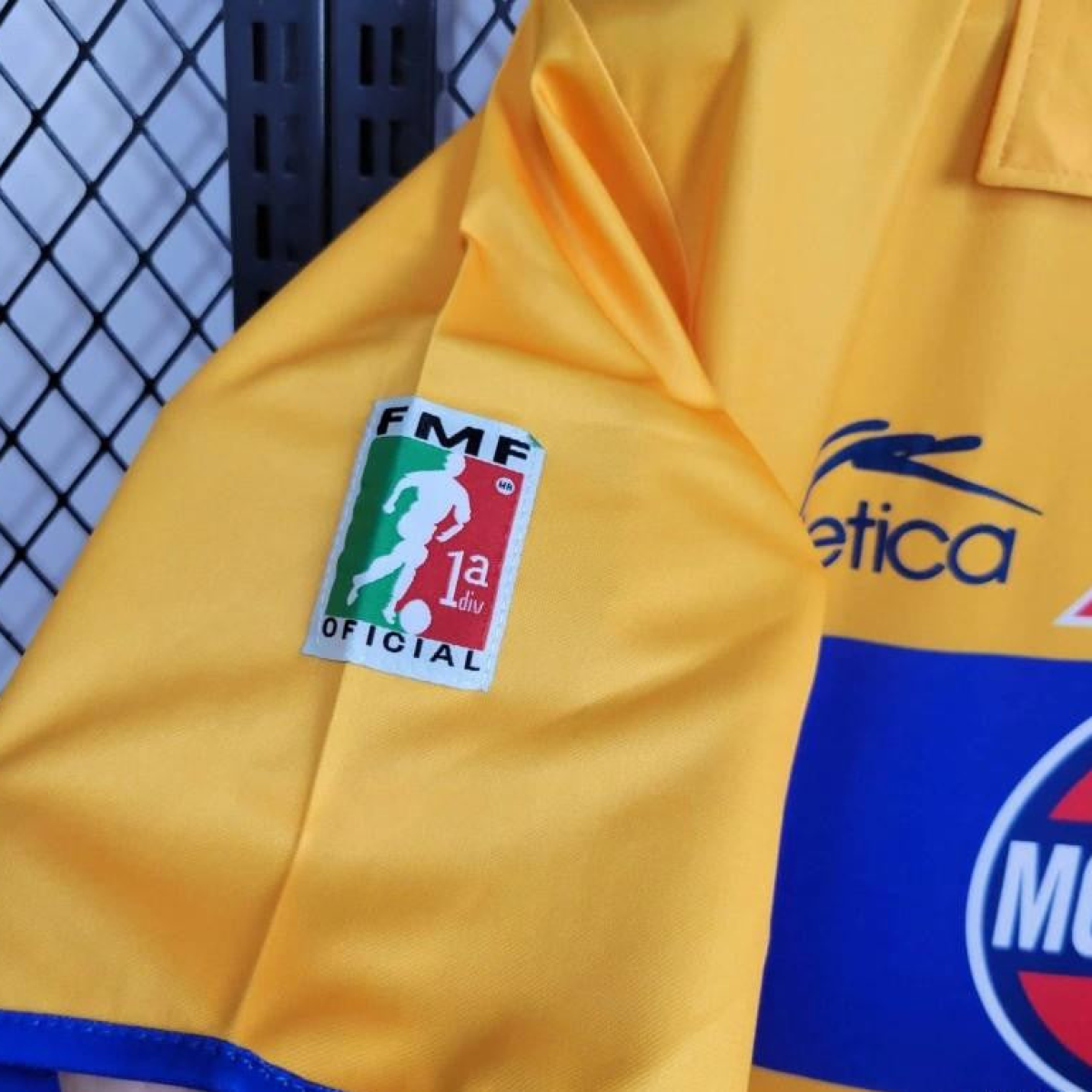 Retro 99/00 Tigres UANL Home Jersey