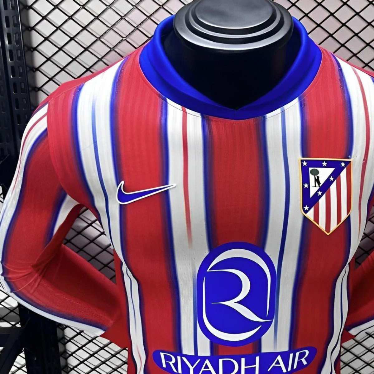 Player Version 24/25 Atletico Madrid Home Long Sleeve Jersey