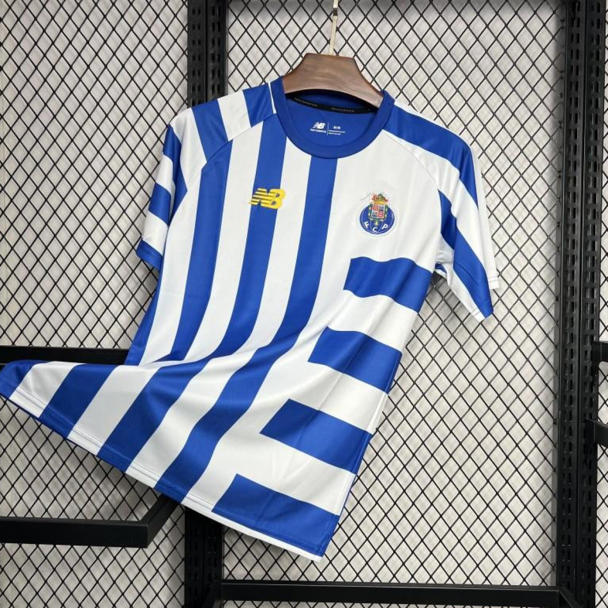 24/25 FC Porto Pre-match Training Jersey