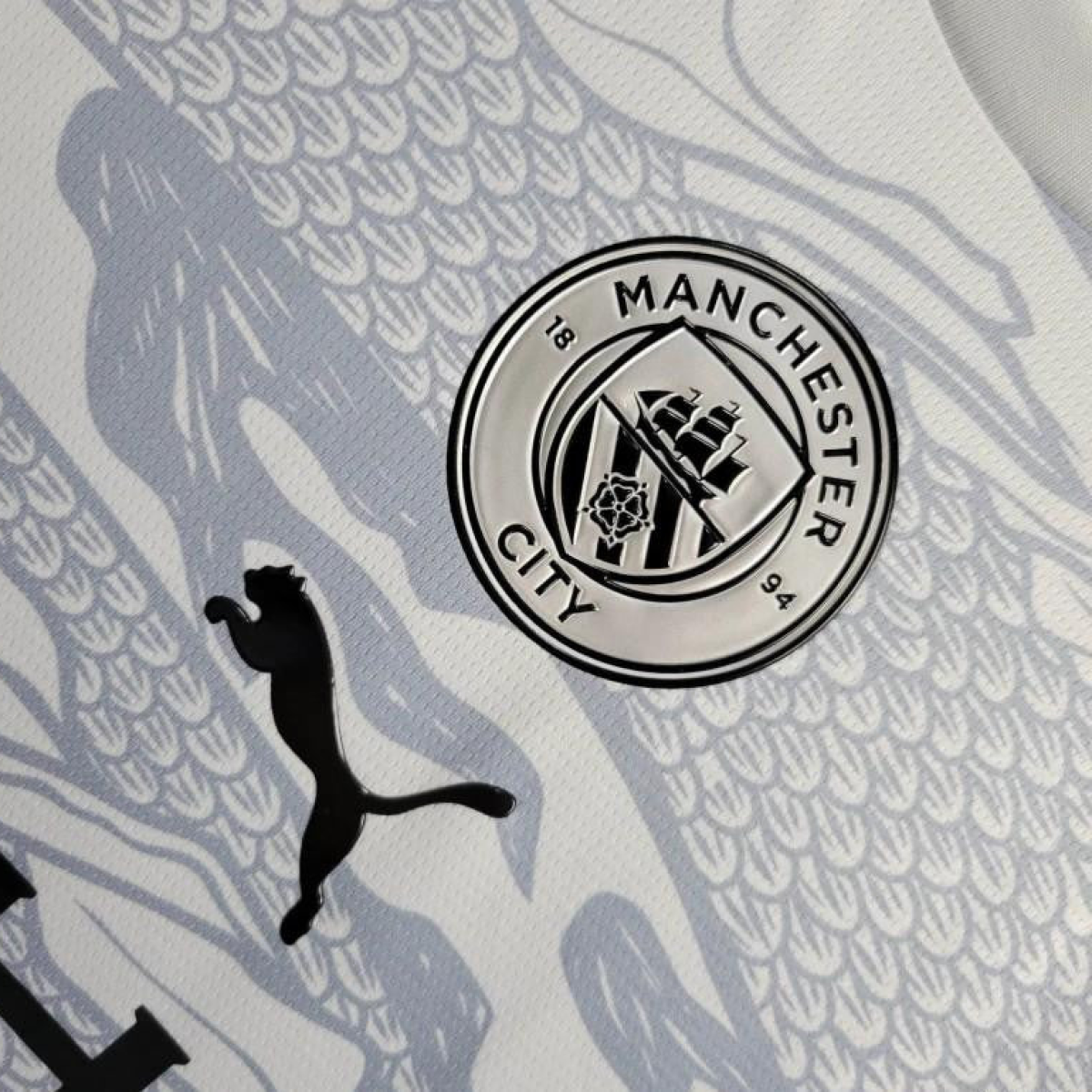 24/25 Manchester City Puma Year of the Dragon White Long Sleeve Jersey