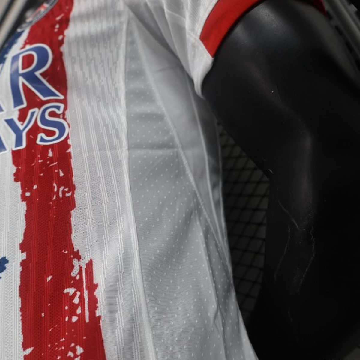 Player Version 24/25 PSG Away White Jersey