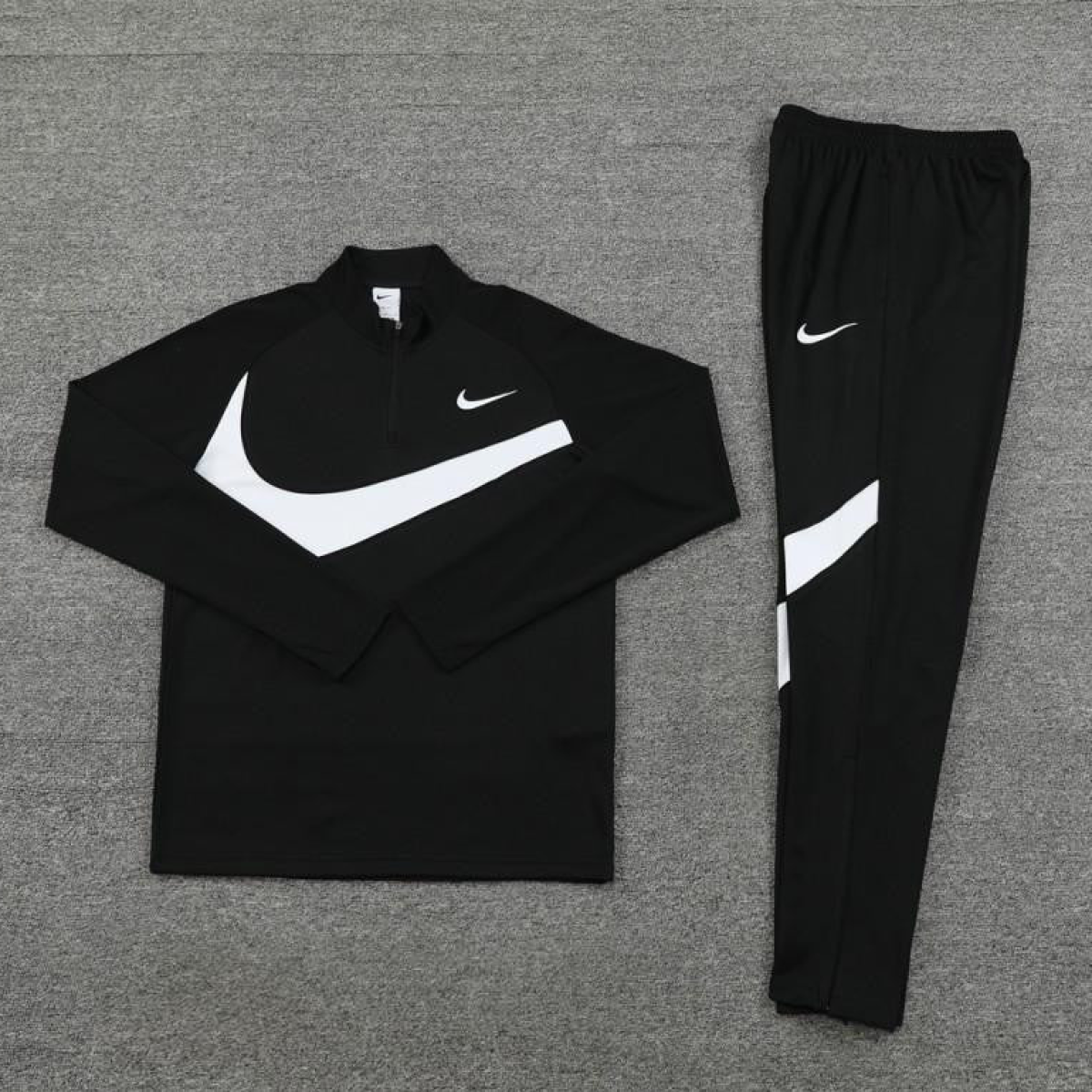 2024 Nike Black/White Half Zipper Jacket+Pants
