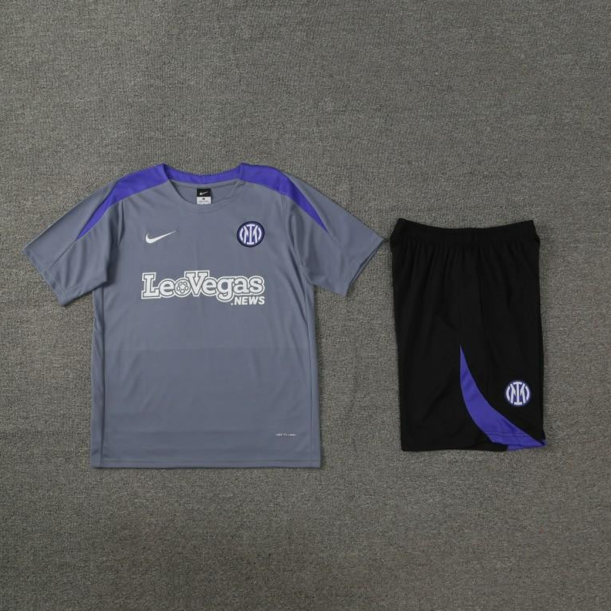 24/25 Inter Milan Grey Short Sleeve Jeresy+Shorts