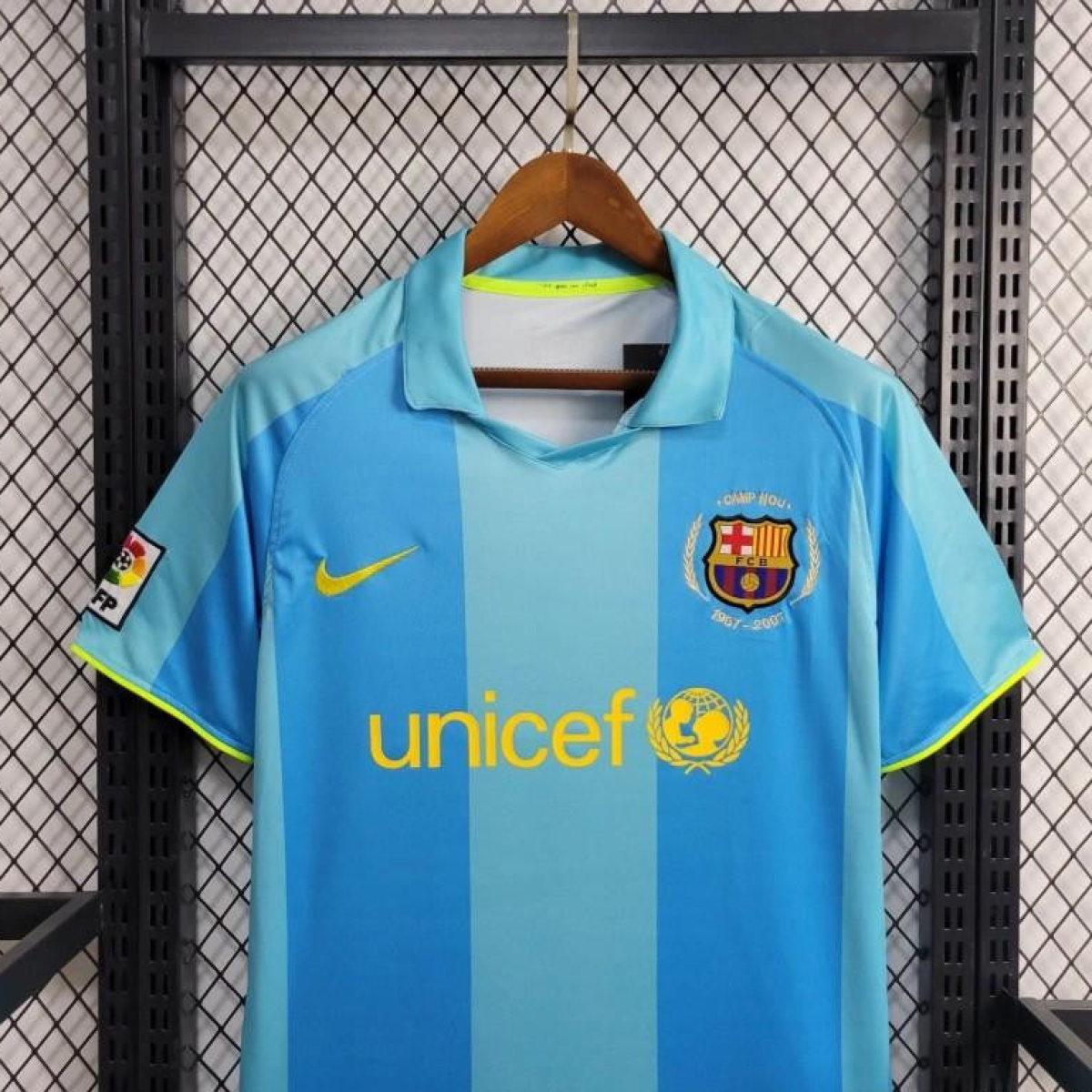 Retro 07/08 Barcelona Away Jersey