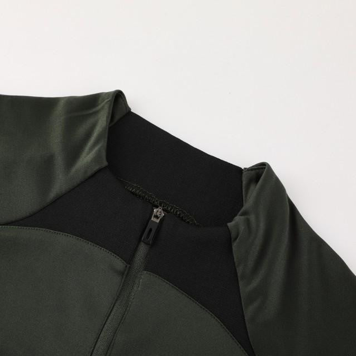 23/24 Barcelona Dark Green Half Zipper Jacket+Pants
