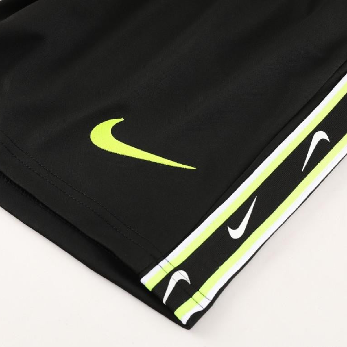 23/24 NIKE Black Short Sleeve Jersey+Pants
