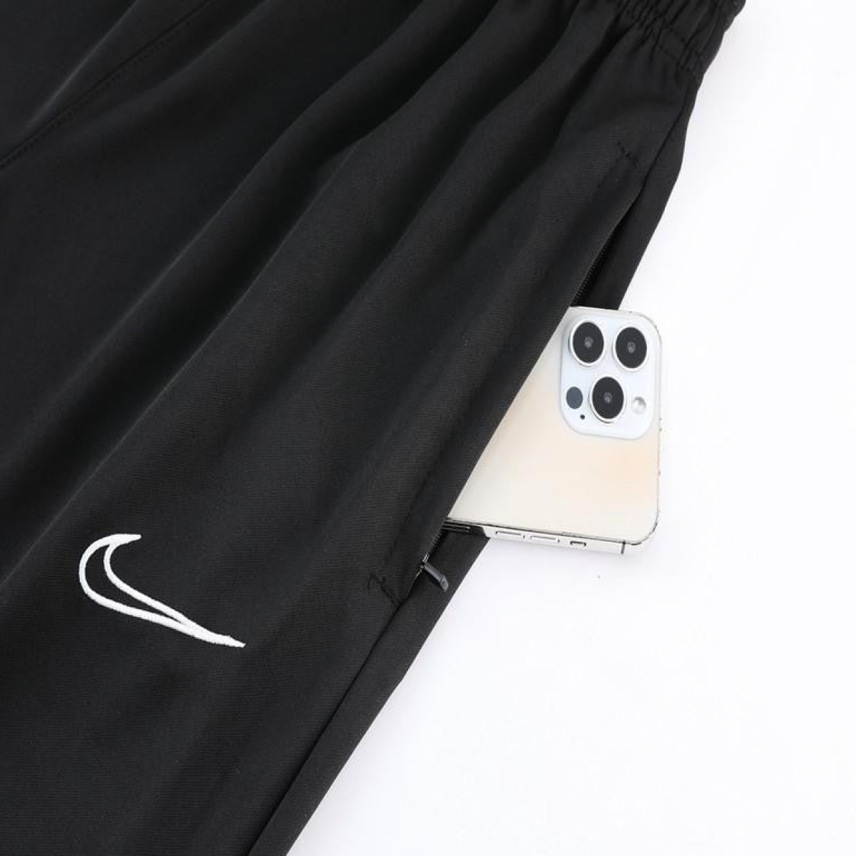 2023 NIKE Red Half Zipper Jacket +Pants