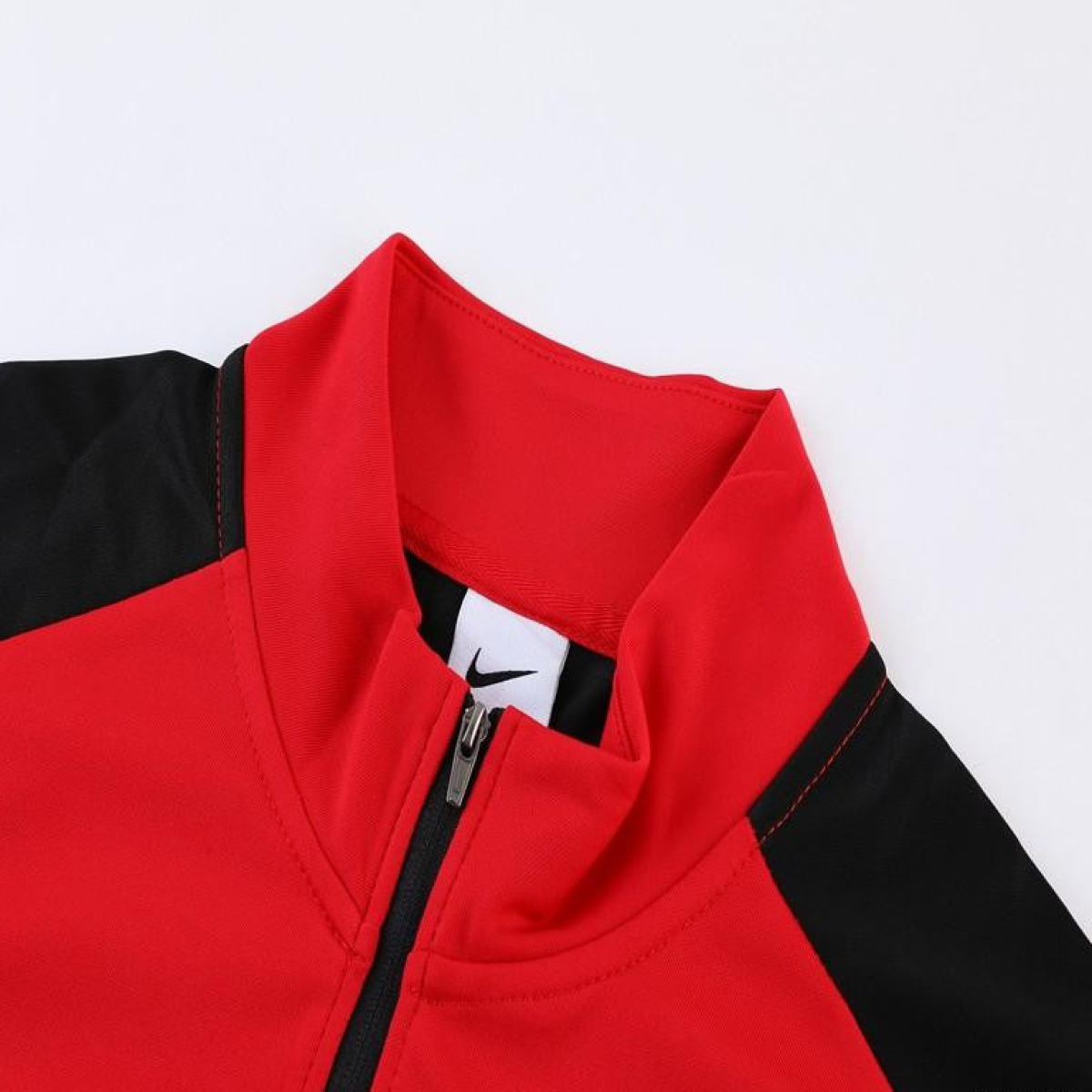2023 NIKE Red Half Zipper Jacket +Pants