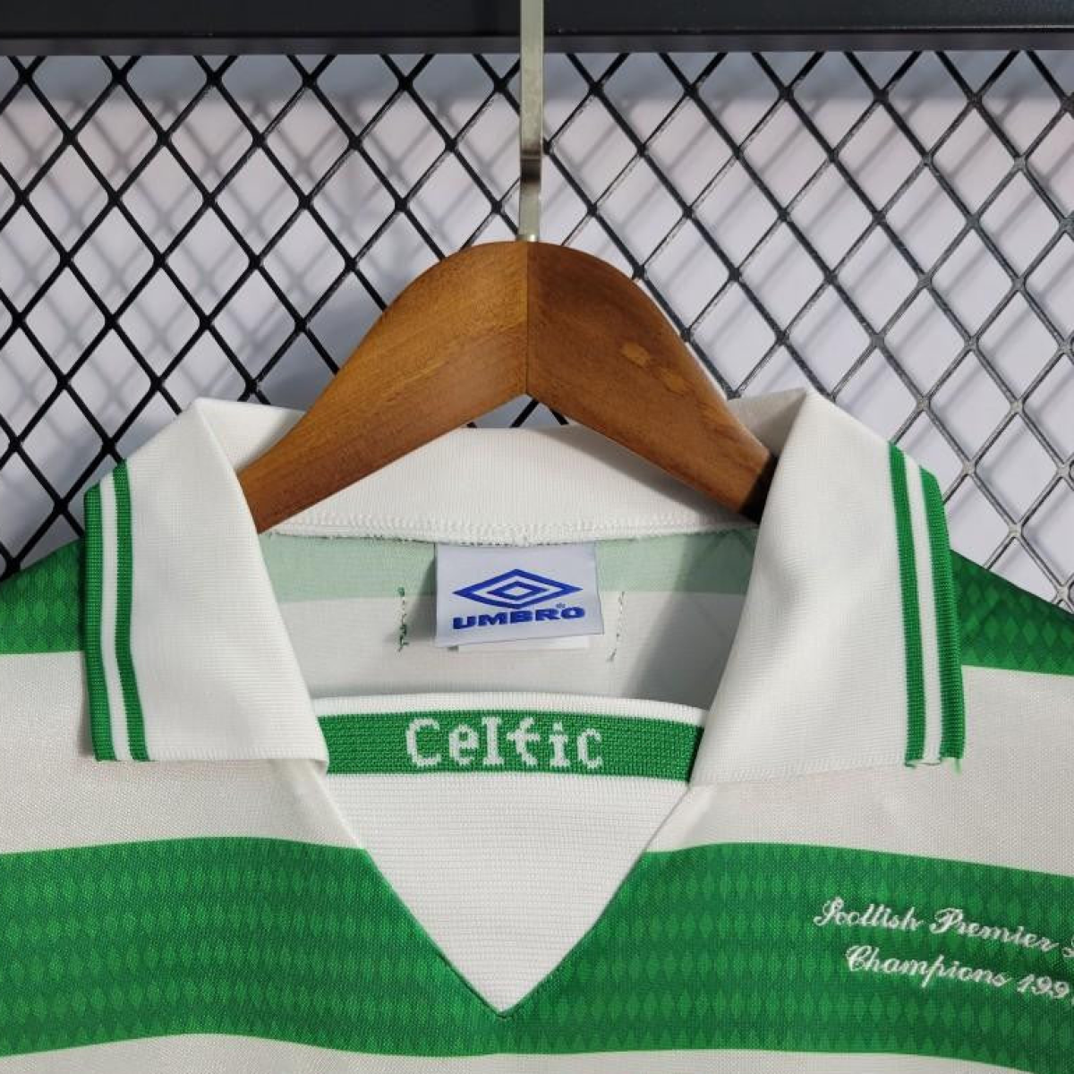 Retro 98/99 Celtic Home Champion Jersey