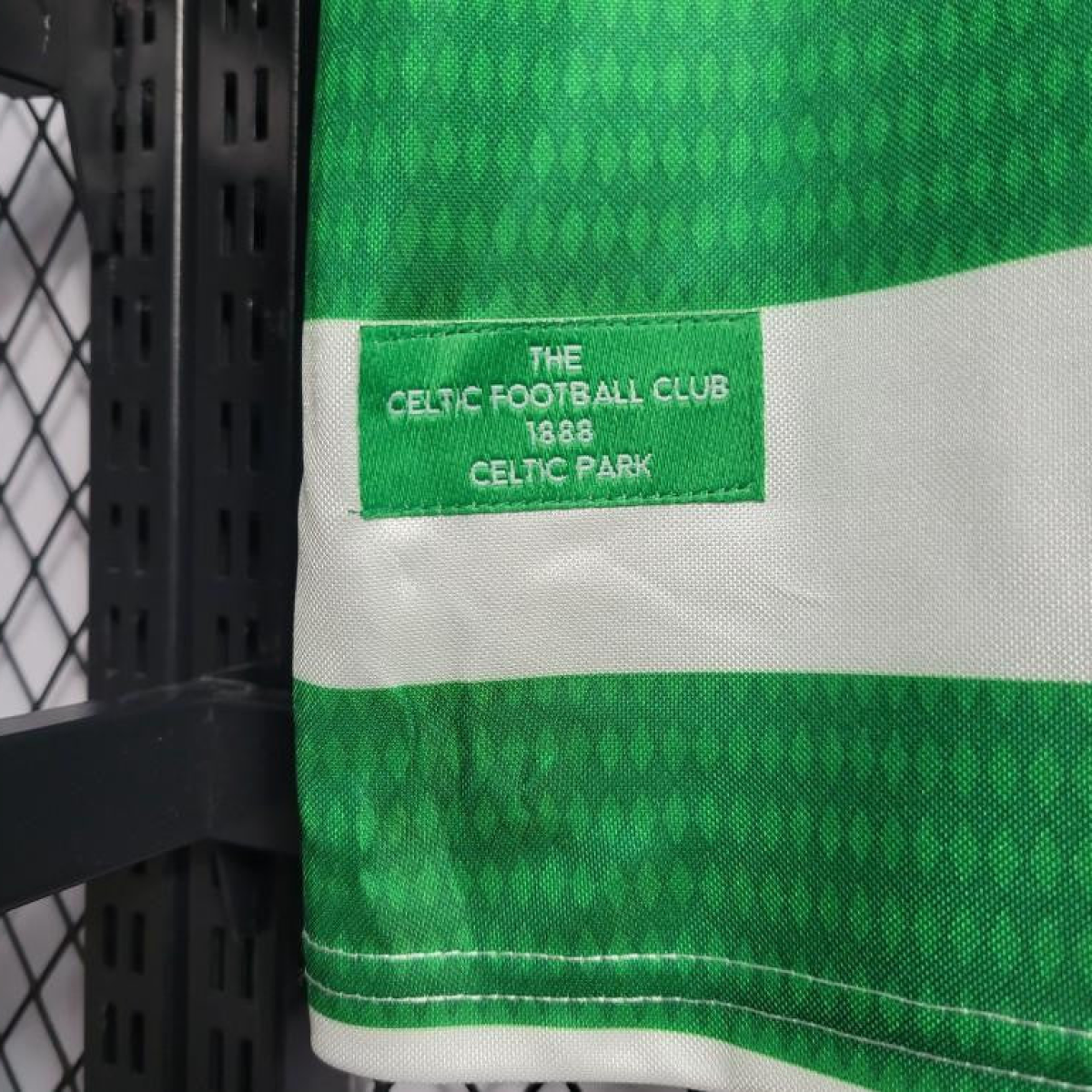 Retro 98/99 Celtic Home Champion Jersey