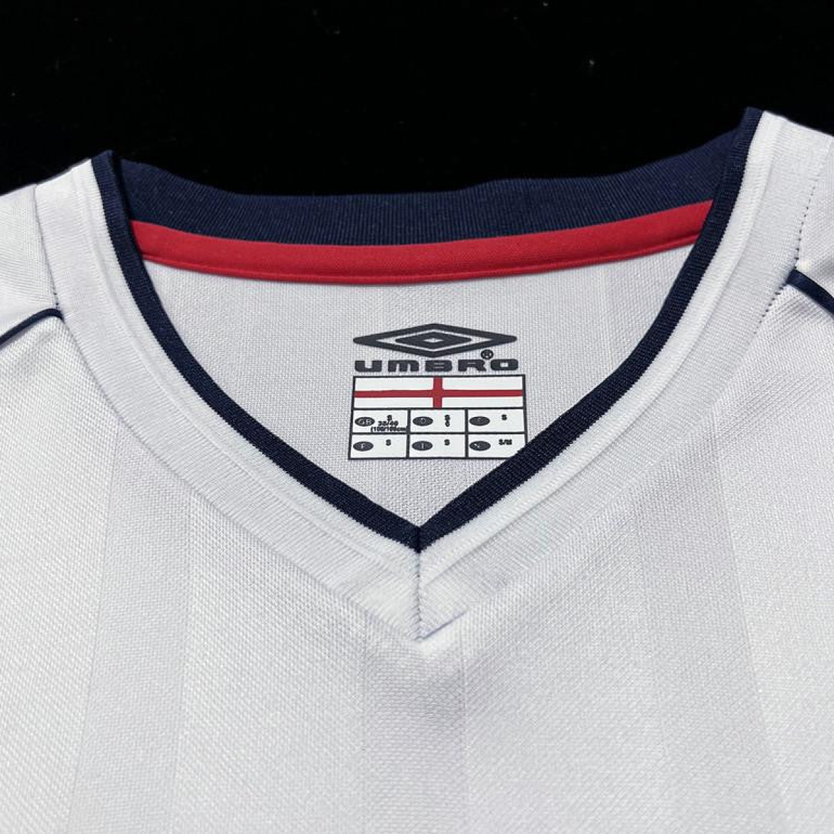 Long Sleeve Retro 2002 England Home Soccer Jersey