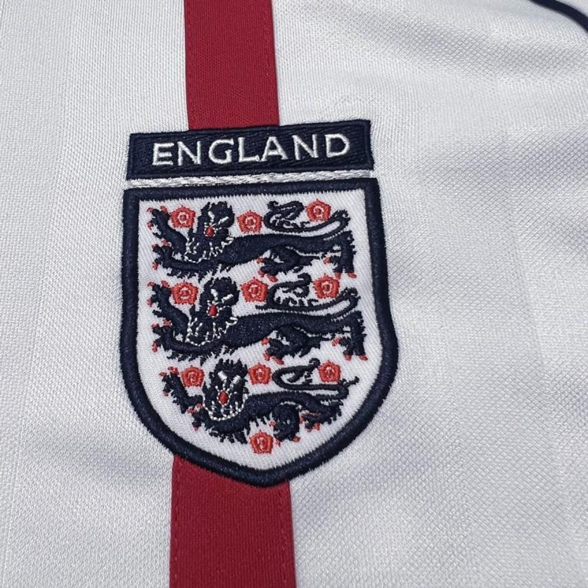 Long Sleeve Retro 2002 England Home Soccer Jersey