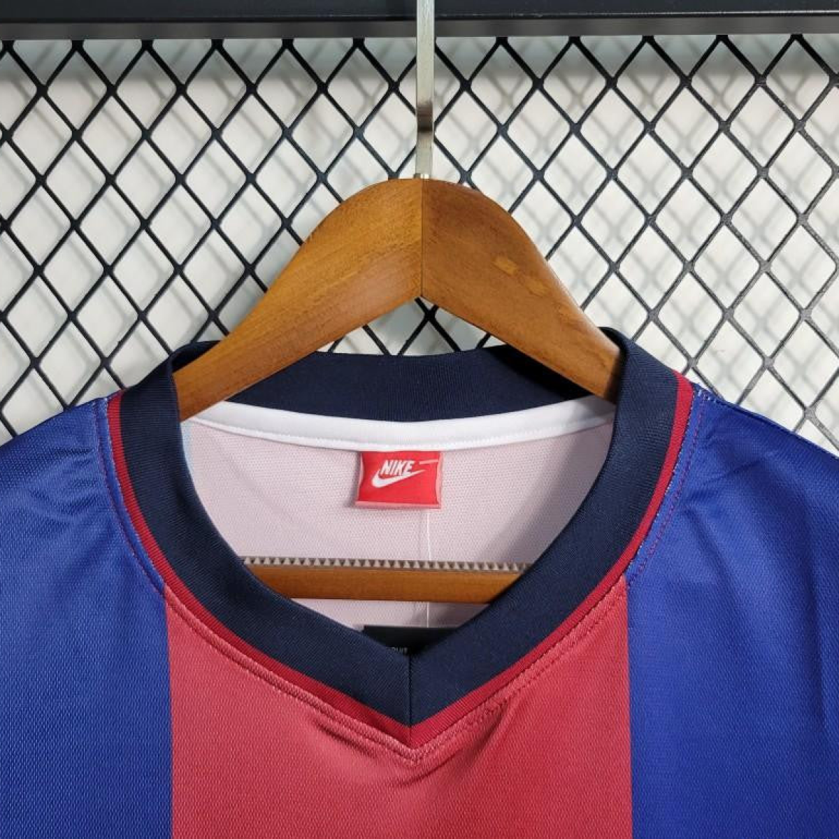 Retro 98-99 Barcelona Home Soccer Jersey