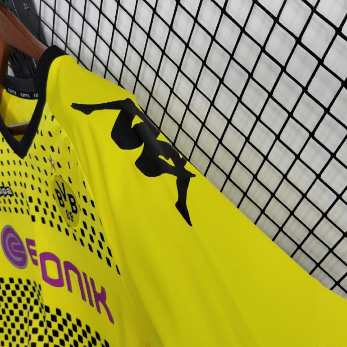 Retro 11-12 Borussia Dortmund Home Soccer Jersey