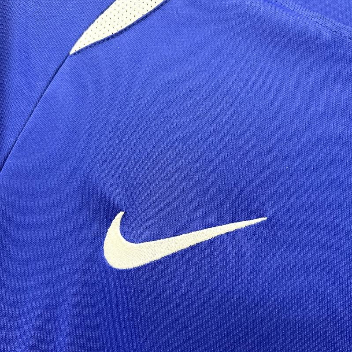 Retro 2002 Brazil Away Soccer Jersey