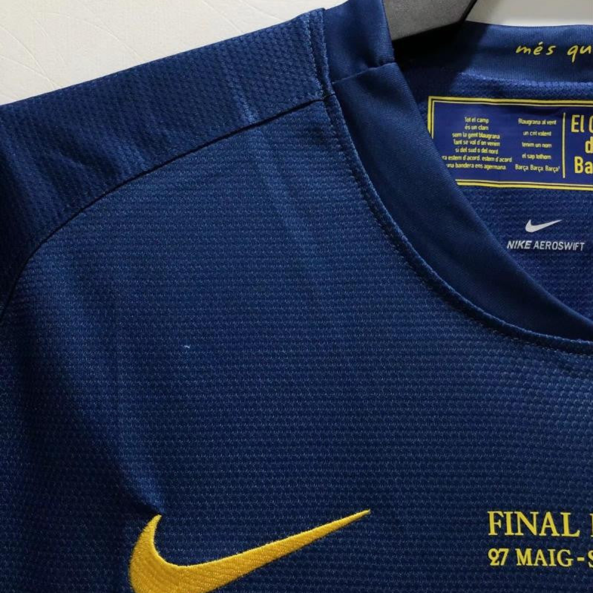 Retro 08/09 Barcelona Home Champions Version Soccer Jersey