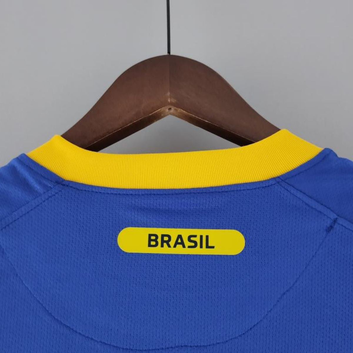 Retro 2010 Brazil Away Soccer Jersey