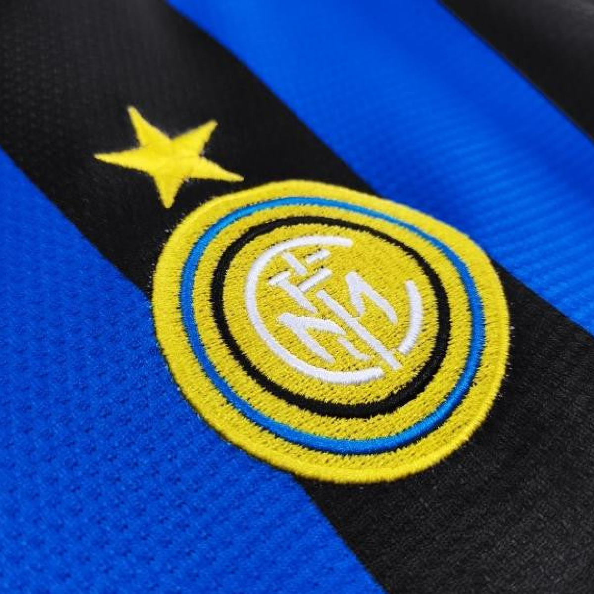 Retro 1998/99 Inter Milan Home Soccer Jersey