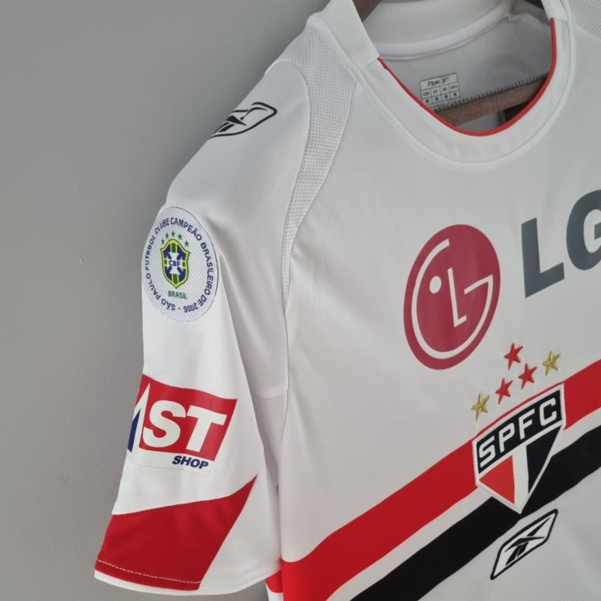 Retro Sao Paulo 2006 Home Soccer Jersey