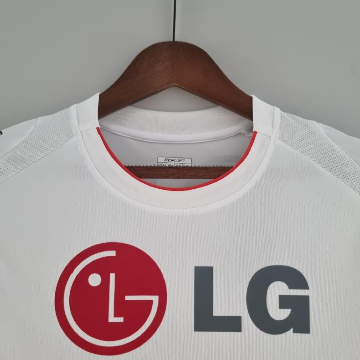 Retro Sao Paulo 2006 Home Soccer Jersey