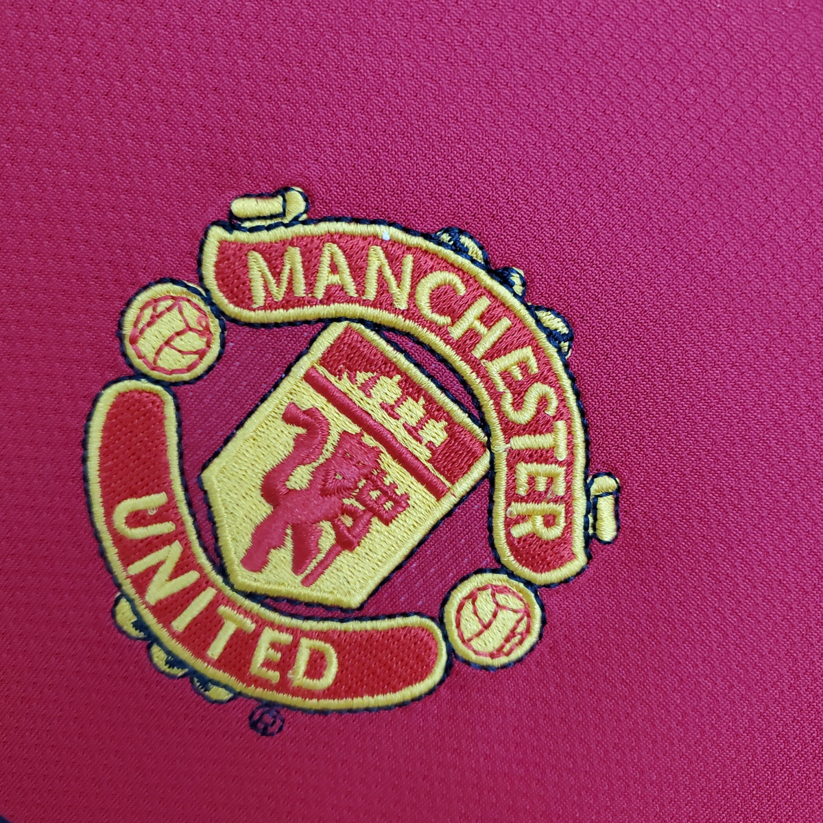 Retro Manchester United 04/06 home Soccer Jersey