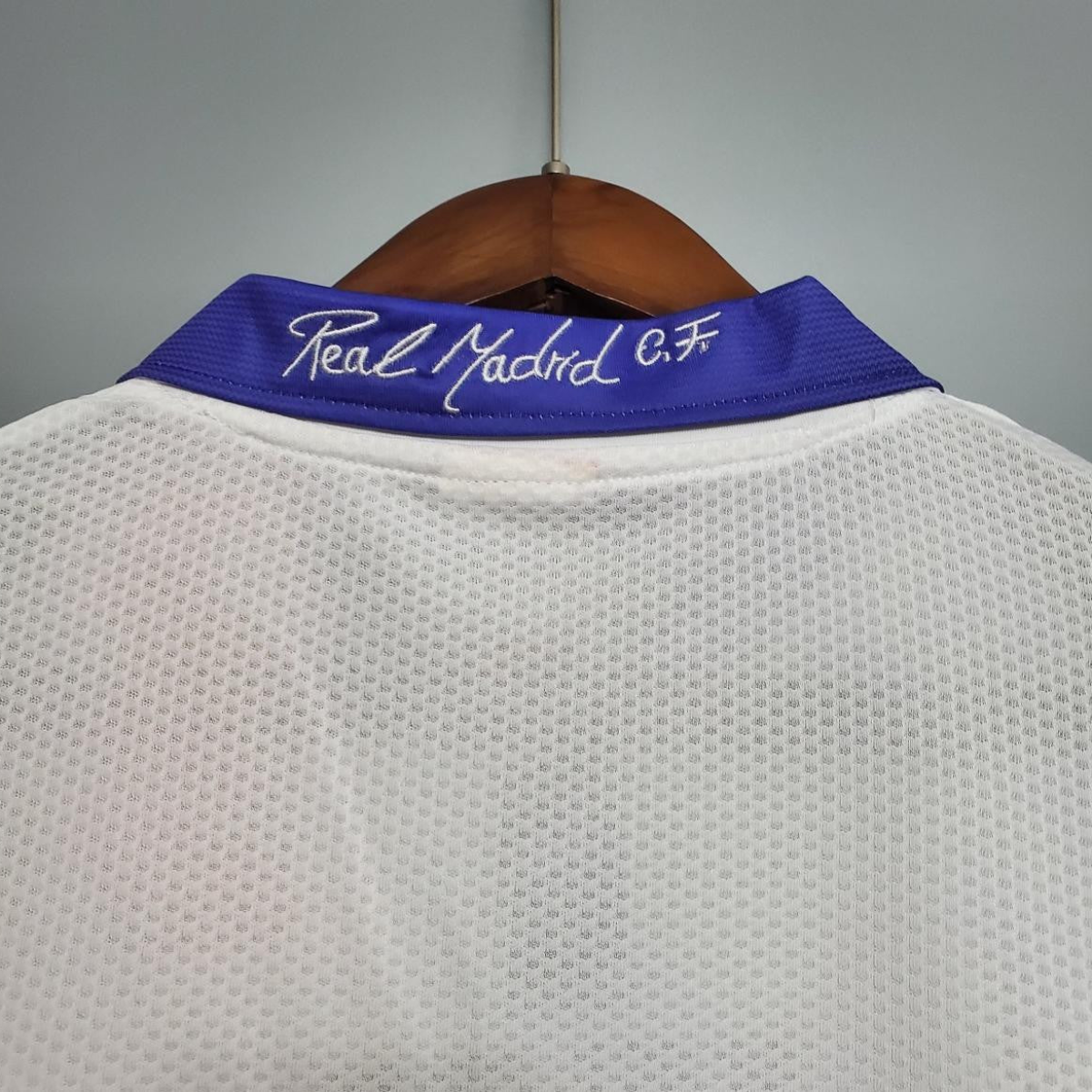 Retro Real Madrid 97/98 home Soccer Jersey