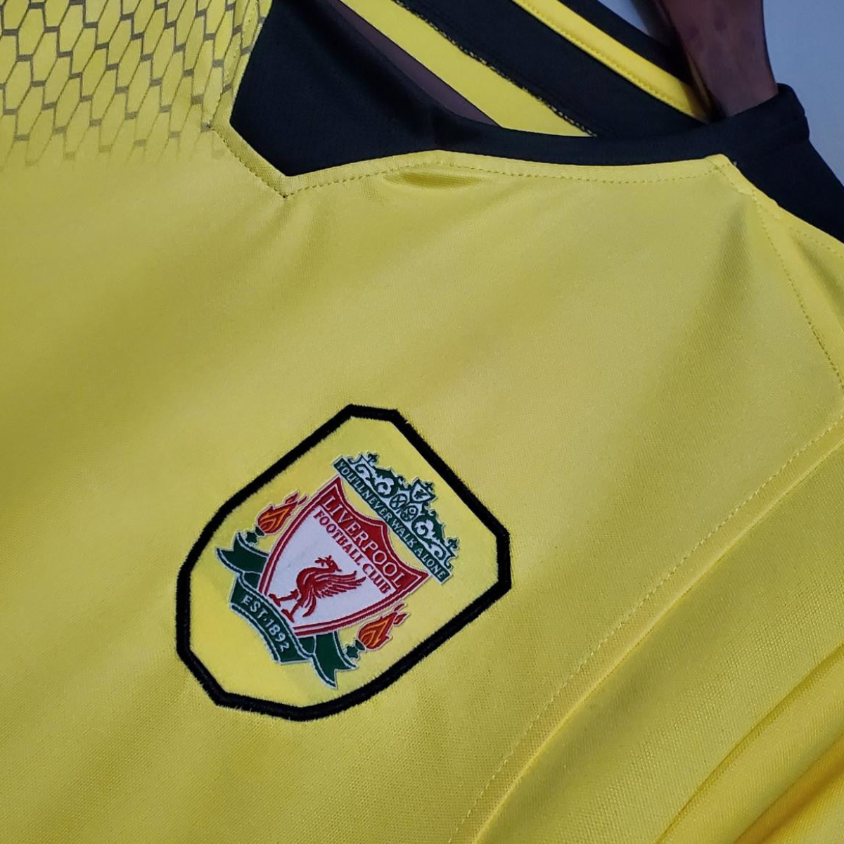 Retro 04/05 Liverpool away Soccer Jersey