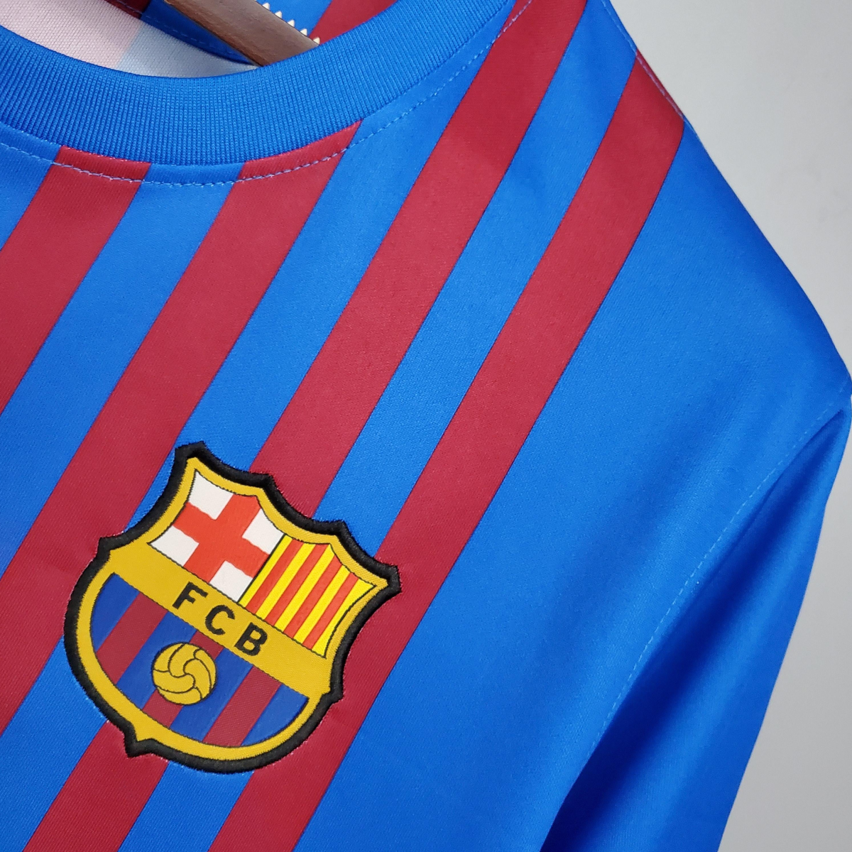 21/22 Barcelona home Soccer Jersey
