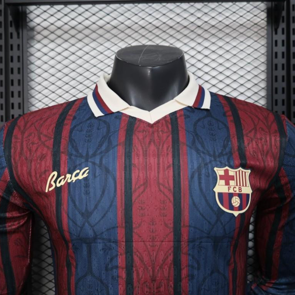 Player Version 25/26 Modernist FC Barcelona Polo Long Sleeve Jersey