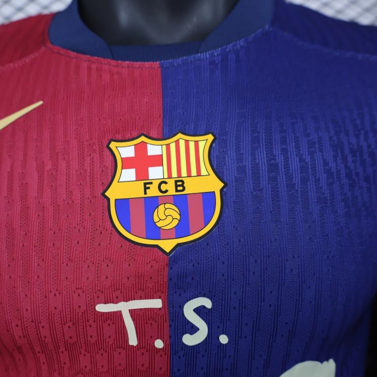 Player Version 25/26 FC Barcelona Home with Pink "T.S. 1989" Jersey