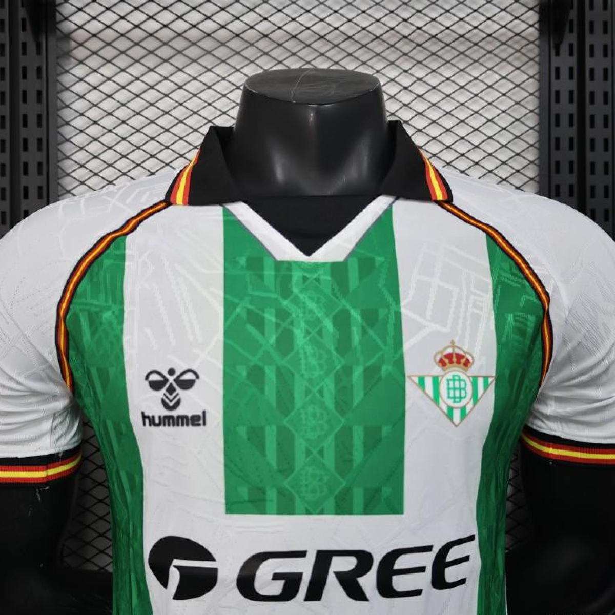 Player Version 25/26 Real Betis Green and White Jersey with Special Edition Design
