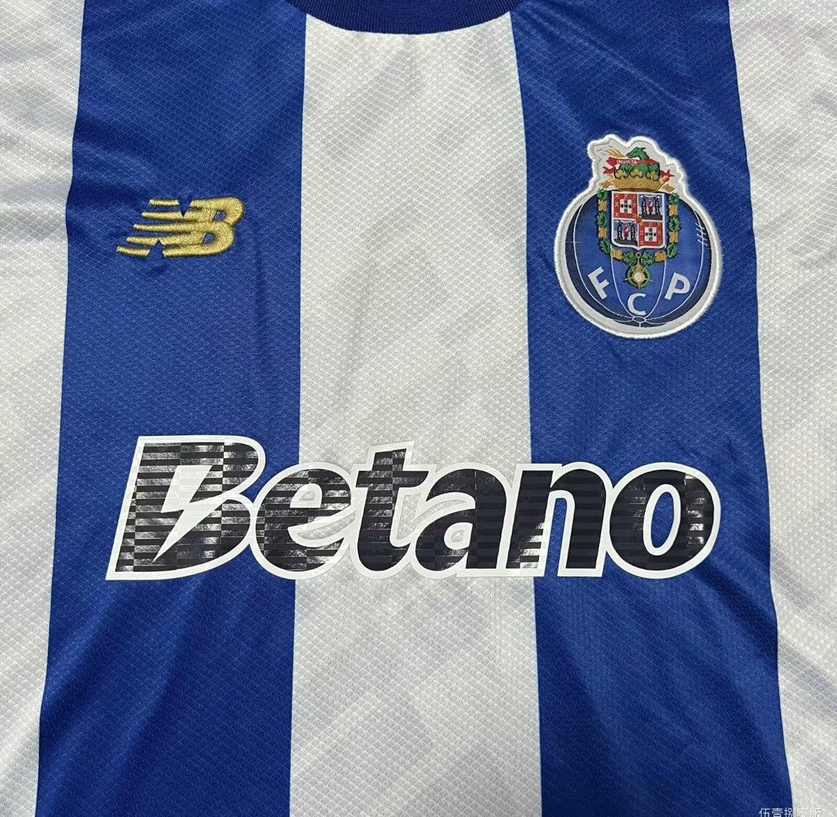 17/18 Retro Porto Home Jersey