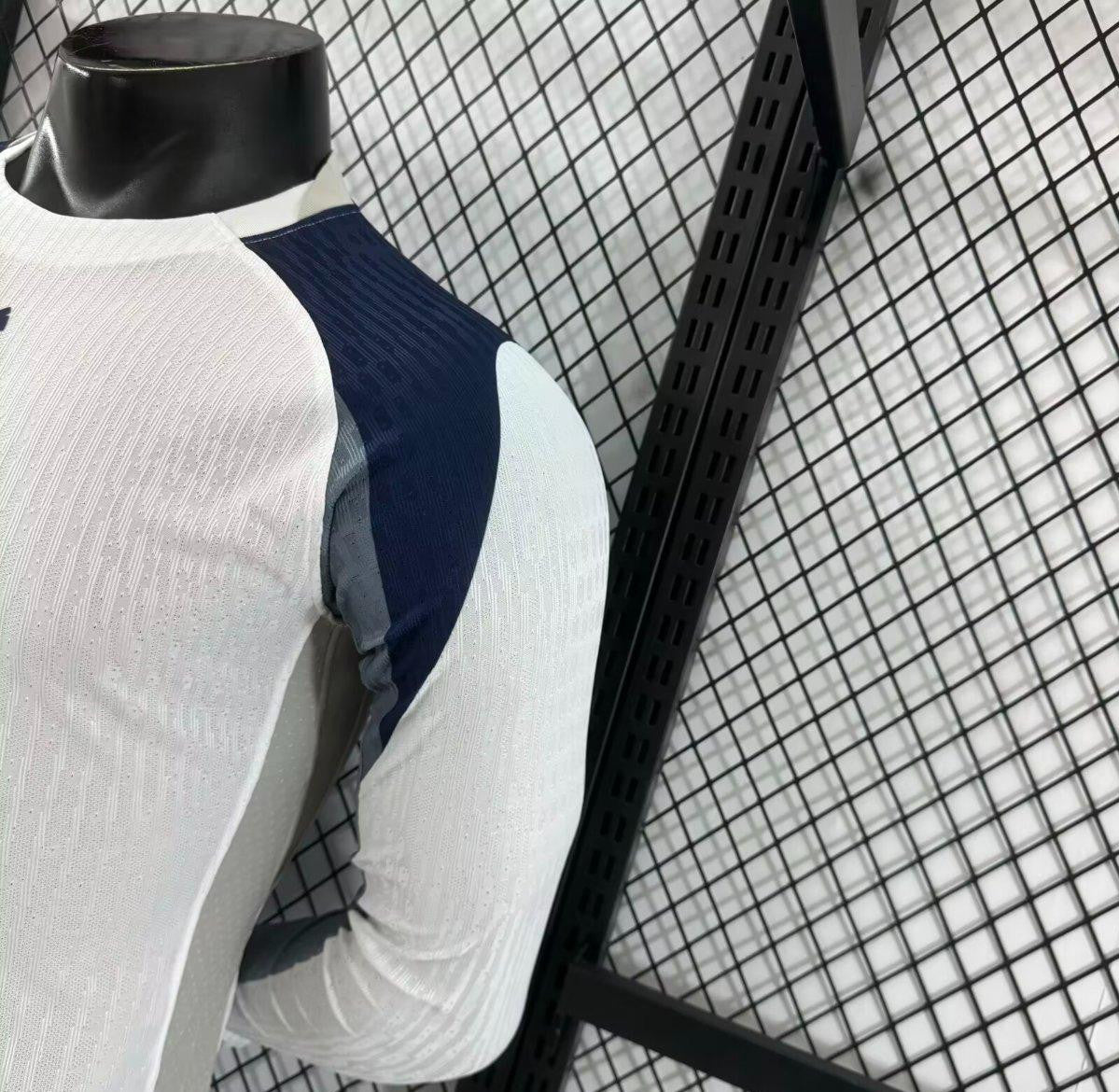 Player Version 25/26 Tottenham Hotspur Home Long Sleeve Jersey