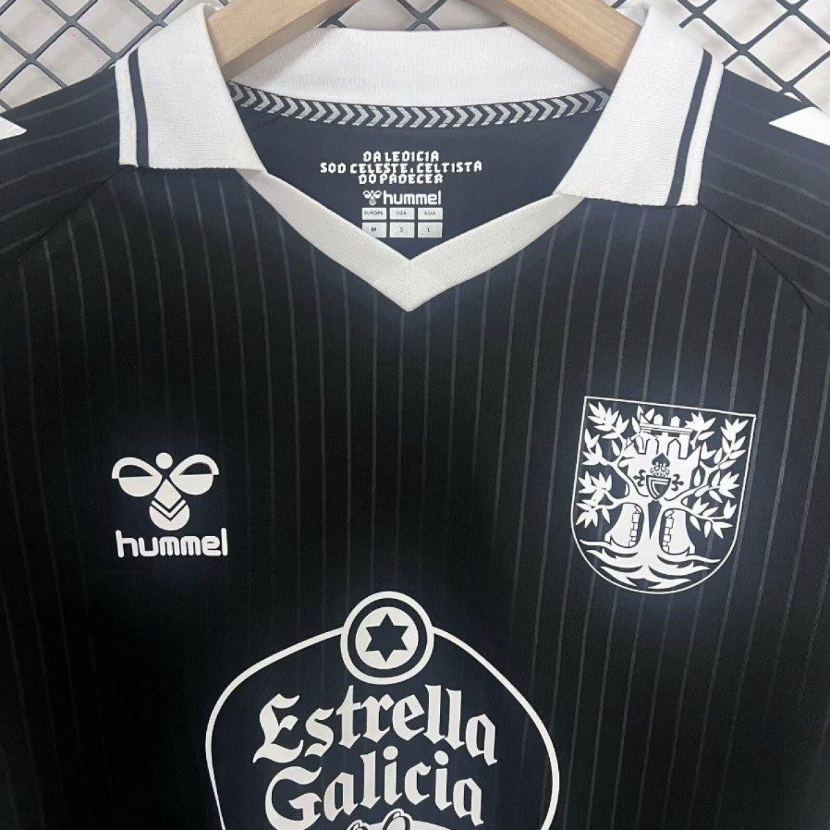 25/26 Celta Vigo 2025 Hummel "Olive Tree of 100 Years" Black Jersey