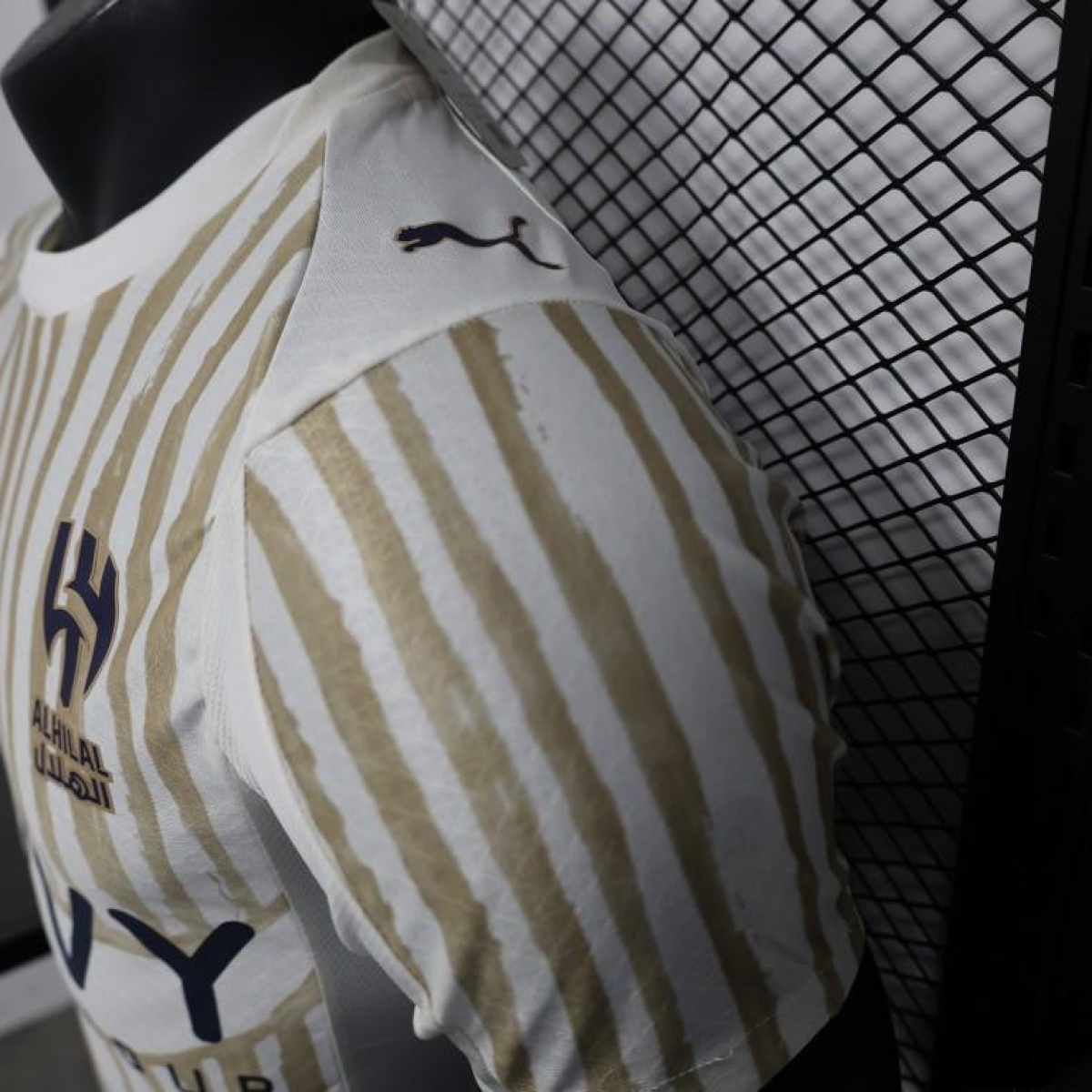 Player Version 25/26 Al Hilal White with Gold Stripes Jersey