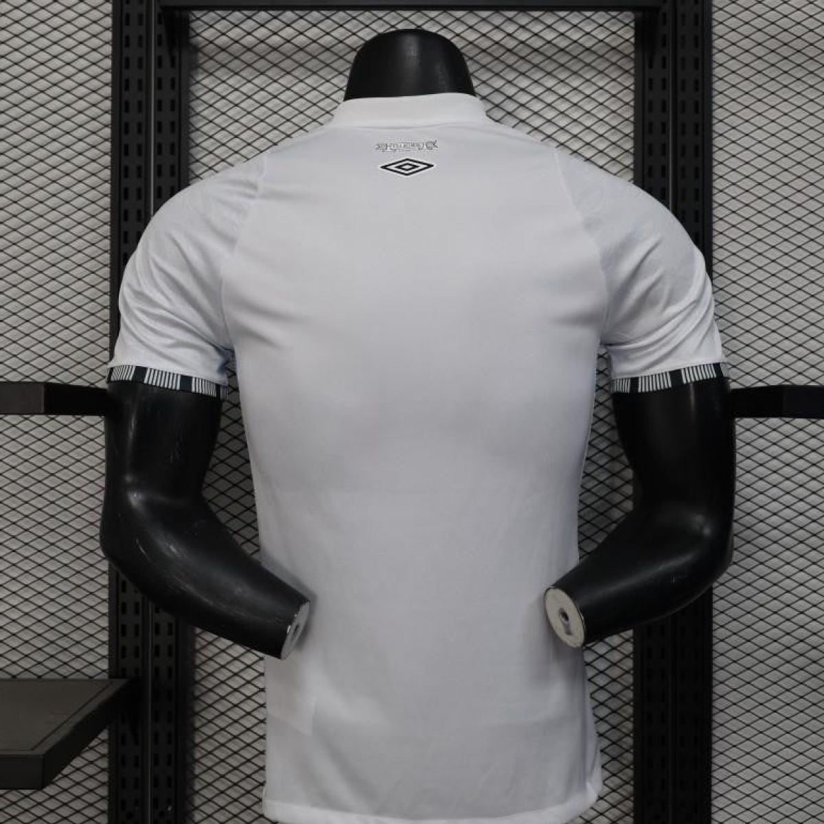 Player Version 25/26 Santos Home Jersey With Sponsors