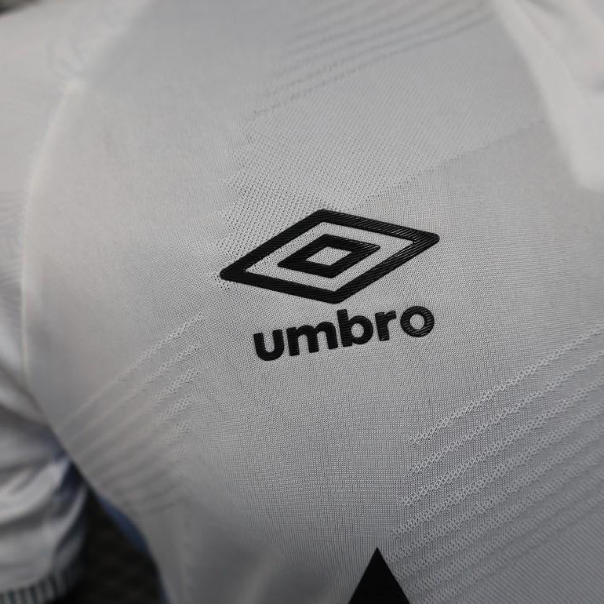 Player Version 25/26 Santos Home Jersey With Sponsors