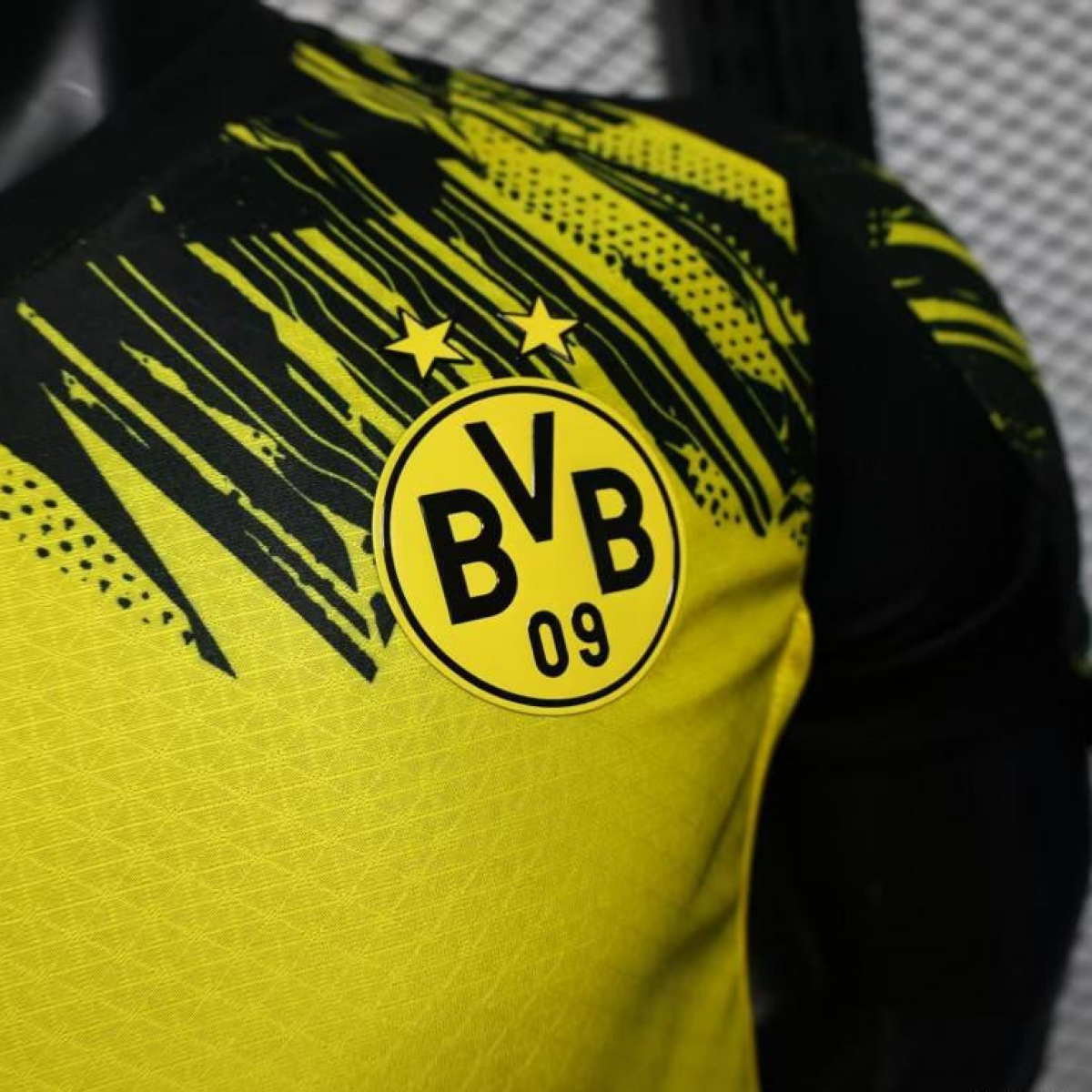 Player Version 25/26 Borussia Dortmund Home Yellow with Black Brush Stroke Jersey