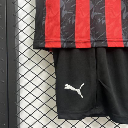 25/26 Kids AC Milan Home Size 16-28 Jersey