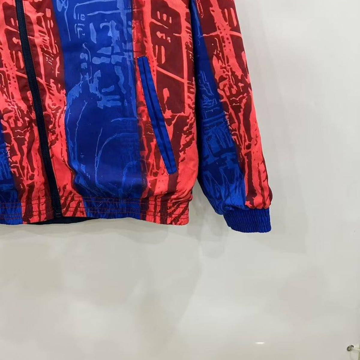 25/26 Barcelona Comma Football Reversible Windbreaker