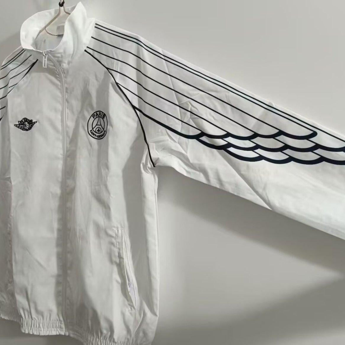 24/25 PSG White Windbreaker