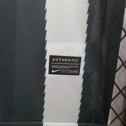 2010/11 Retro Juventus Home Jersey
