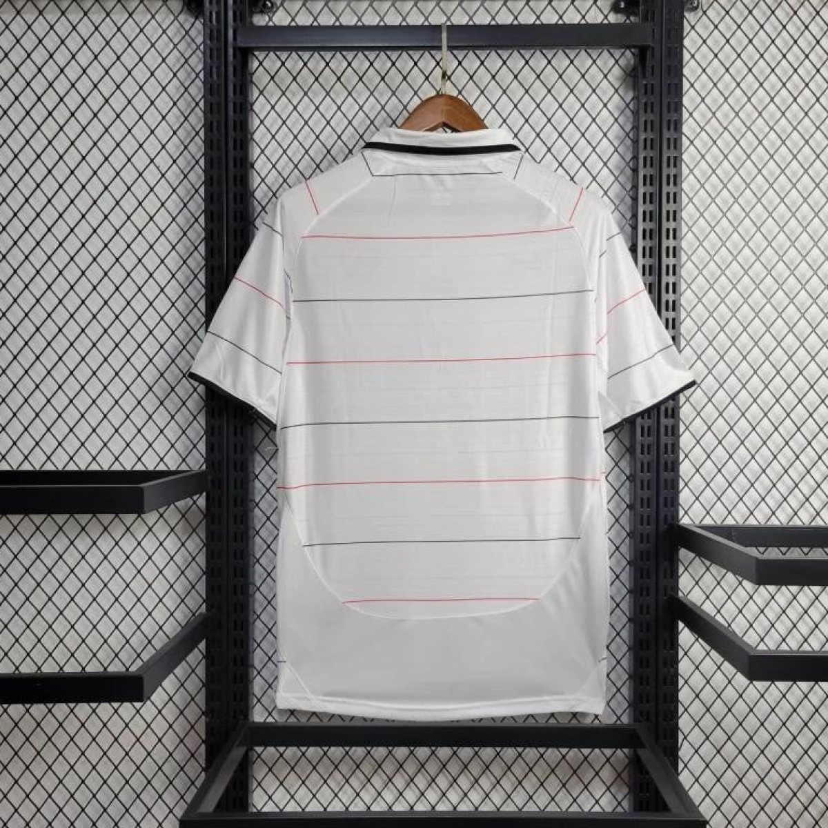 04/06 Retro Manchester United Away Jersey