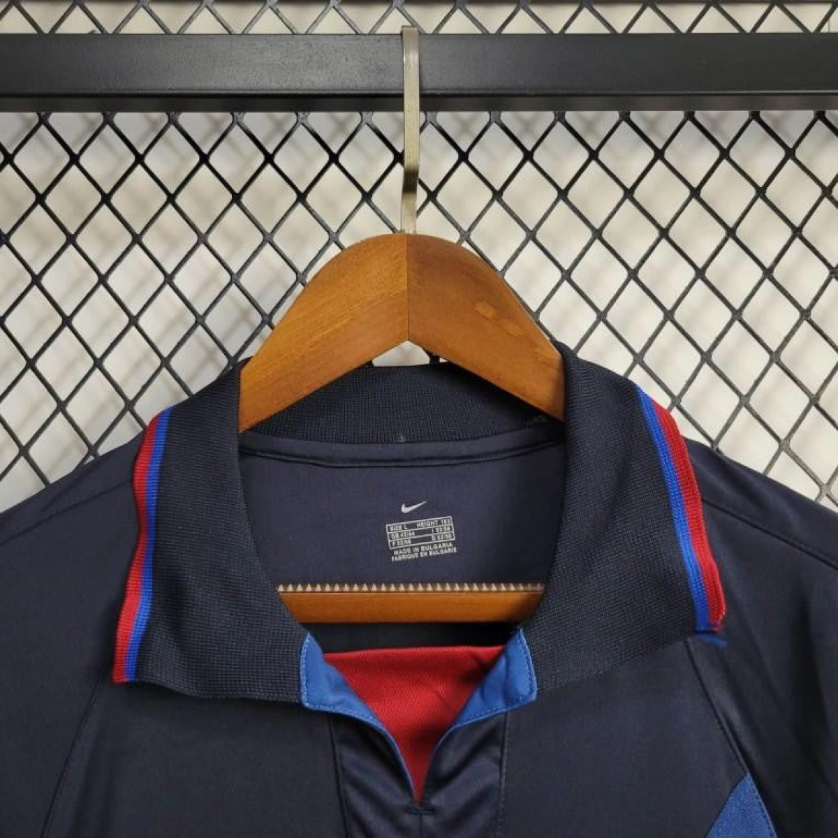 Retro 02/03 Barcelona Third Jersey